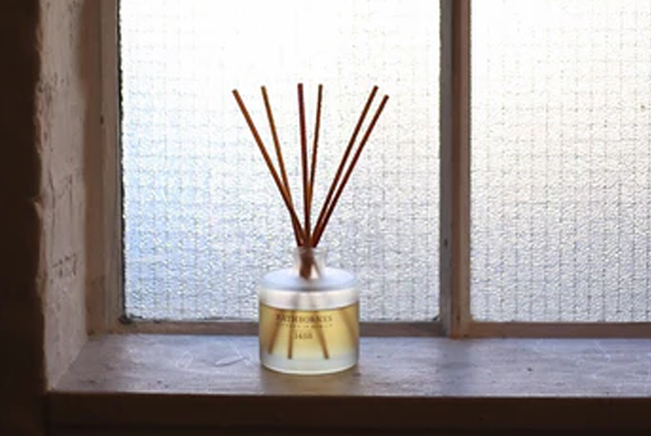 How To Use Your Reed Diffuser