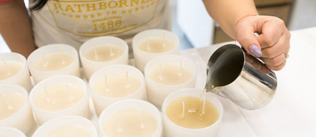 Why Candles Make Good Gifts