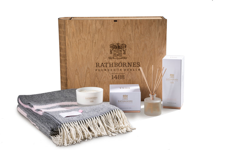 Dublin Tea Rose Luxury Gift Box