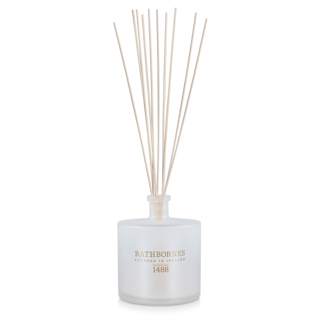 Rathbornes White Pepper, Honeysuckle & Vetivert reed diffuser with reeds, 3 litre luxury range